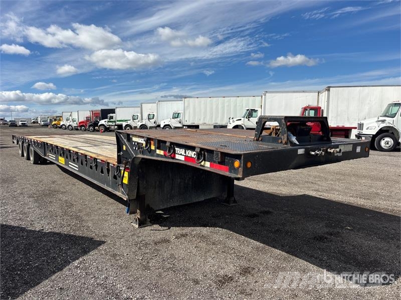 Trail King 53 ft Tri/A Hydraulic Tail Trailer Dieplader