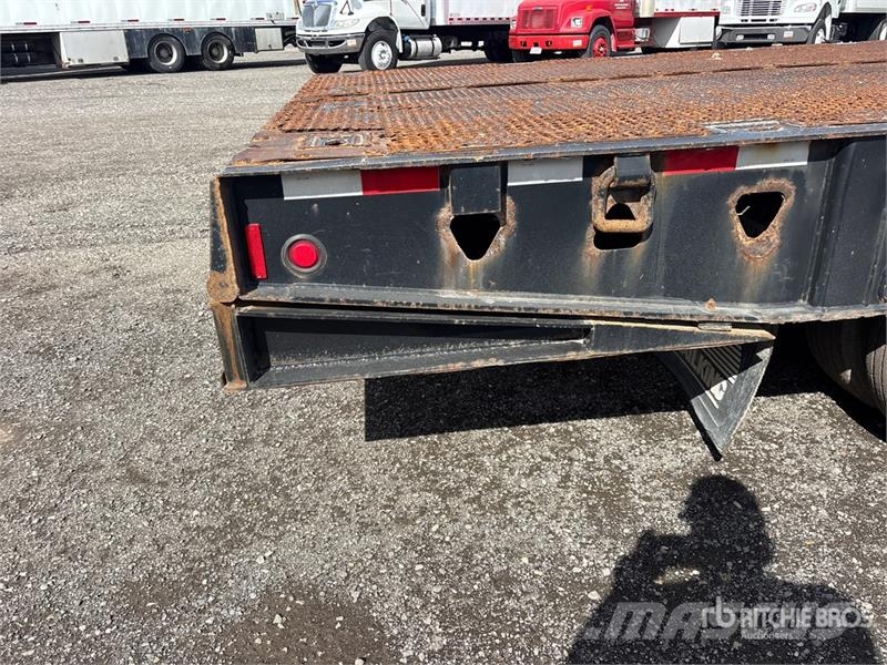 Trail King 53 ft Tri/A Hydraulic Tail Trailer Dieplader