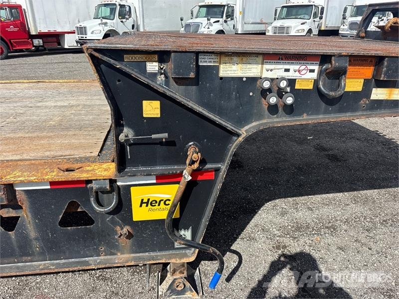 Trail King 53 ft Tri/A Hydraulic Tail Trailer Dieplader