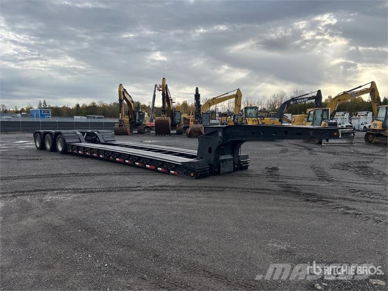 Trail King TK1 Tri/A Removable Gooseneck Lowboy Trailer Низькорамні причепи