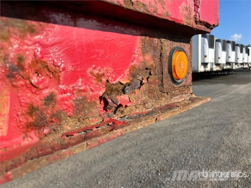 Trail King TK100 48 ft Tri/A Tilt Deck Trailer Dieplader