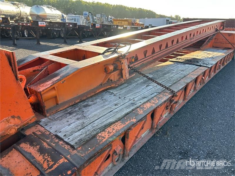 Trail King TK100HDG Tri/A Lowboy Trailer Nizki nakladalci