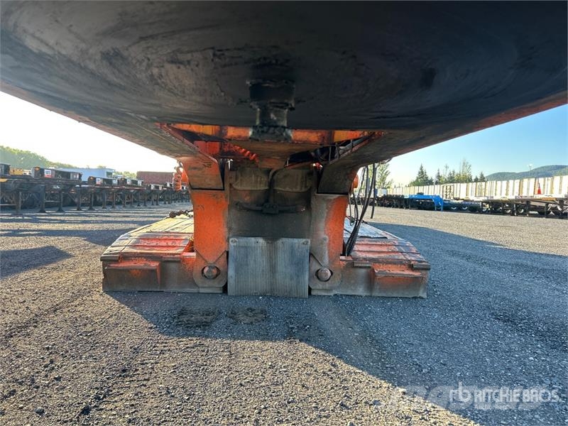 Trail King TK100HDG Tri/A Lowboy Trailer Nizki nakladalci