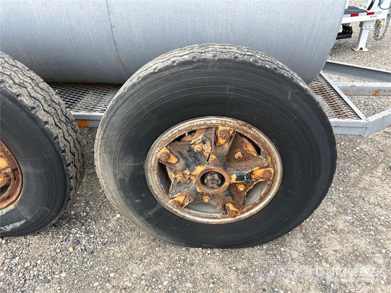  Trailer Mounted Fuel Tank 연료 및 첨가제 탱크