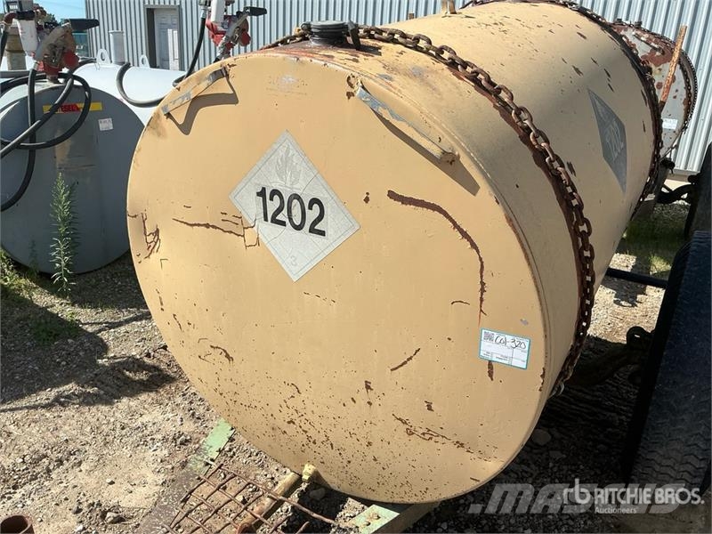 Trailer Mounted Fuel Tank Fuel and additive tanks