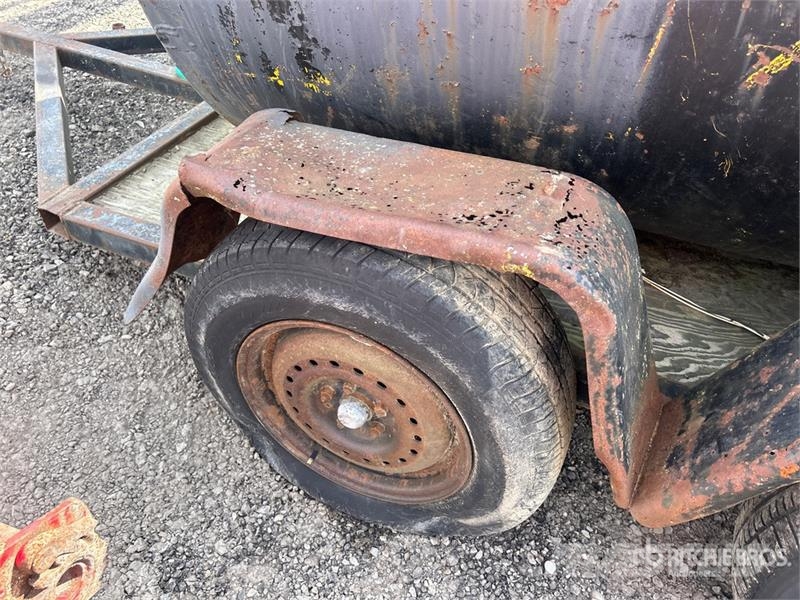 Trailer Mounted Fuel Tank Polttoaine- ja lisäainesäiliöt