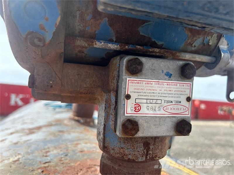 Trailer Mounted Fuel Tank Polttoaine- ja lisäainesäiliöt
