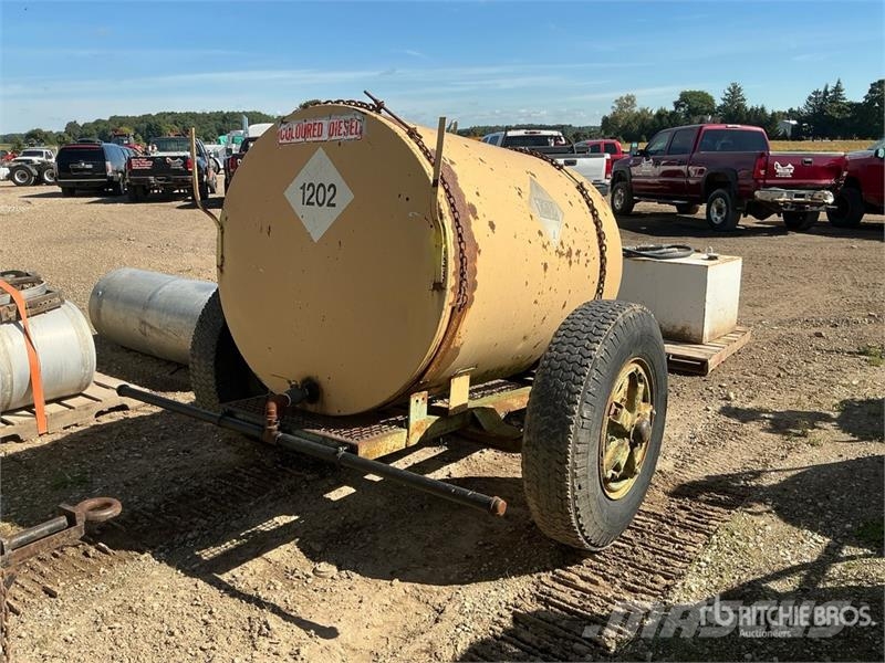 Trailer Mounted Fuel Tank Fuel and additive tanks