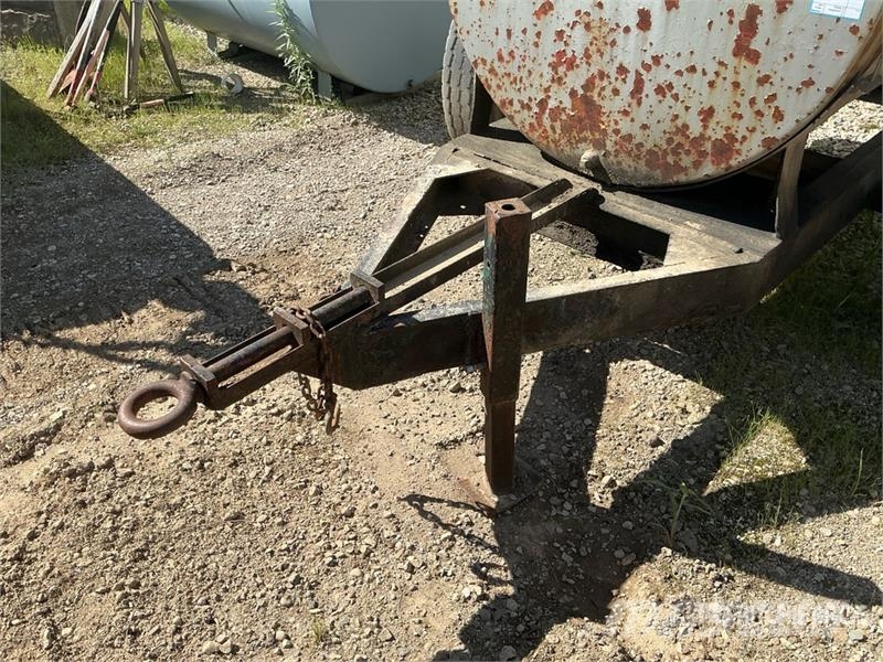 Trailer Mounted Fuel Tank Kraftstoff- und Zusatzstoffbehälter