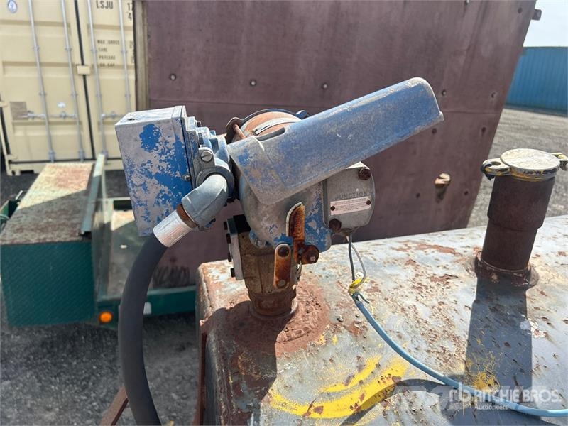 Trailer Mounted Fuel Tank Polttoaine- ja lisäainesäiliöt
