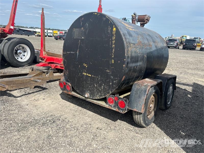 Trailer Mounted Fuel Tank Polttoaine- ja lisäainesäiliöt