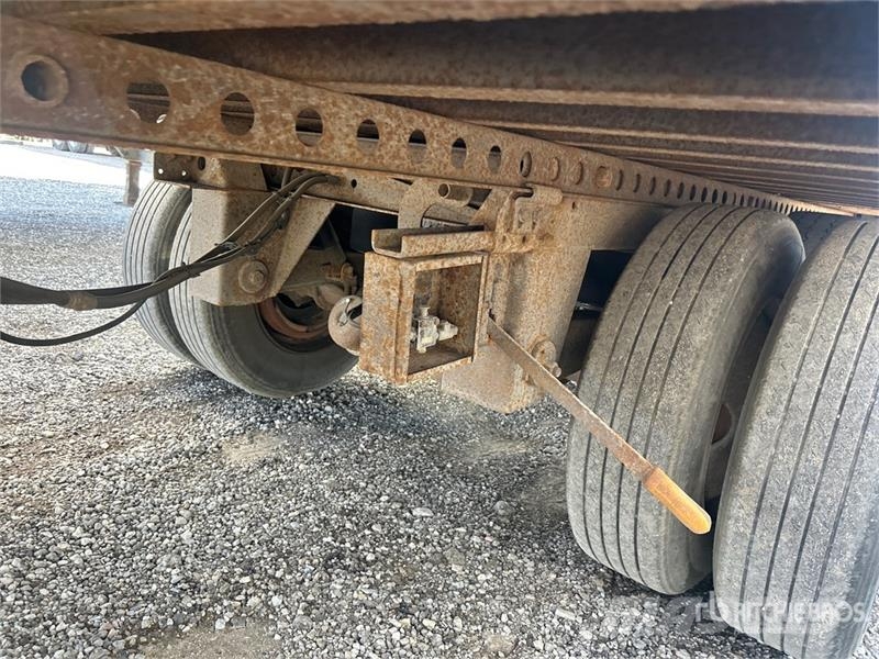 Trailmobile 53 ft x 102 in T/A Van Trailer Rimorchi cassonati