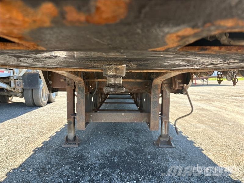 Transcraft 48 ft T/A Spread Axle Step Deck Trailer Low loaders