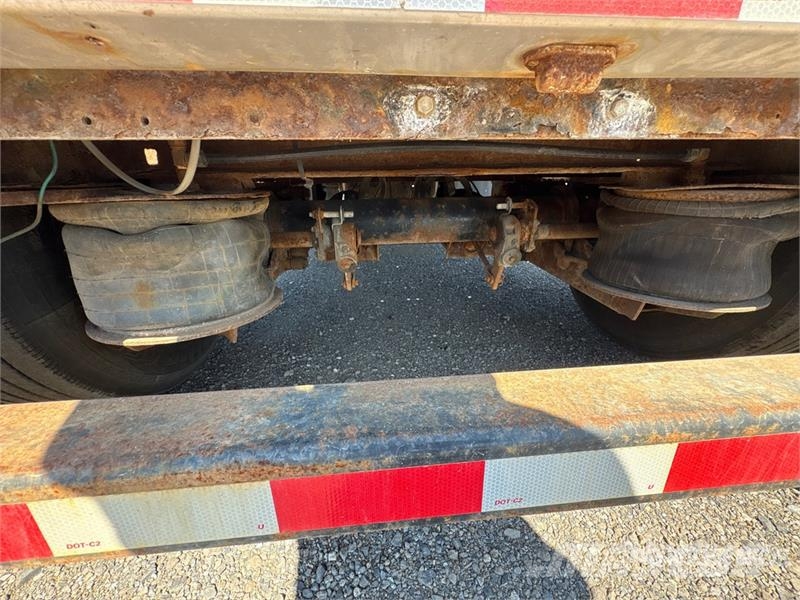 Transcraft 48 ft T/A Spread Axle Step Deck Trailer Low loaders