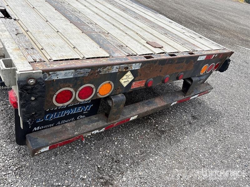Transcraft 53 ft T/A Spread Axle Step Deck Trailer Zemie treileri