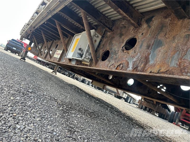 Transcraft 53 ft T/A Step Deck Trailer Low loaders