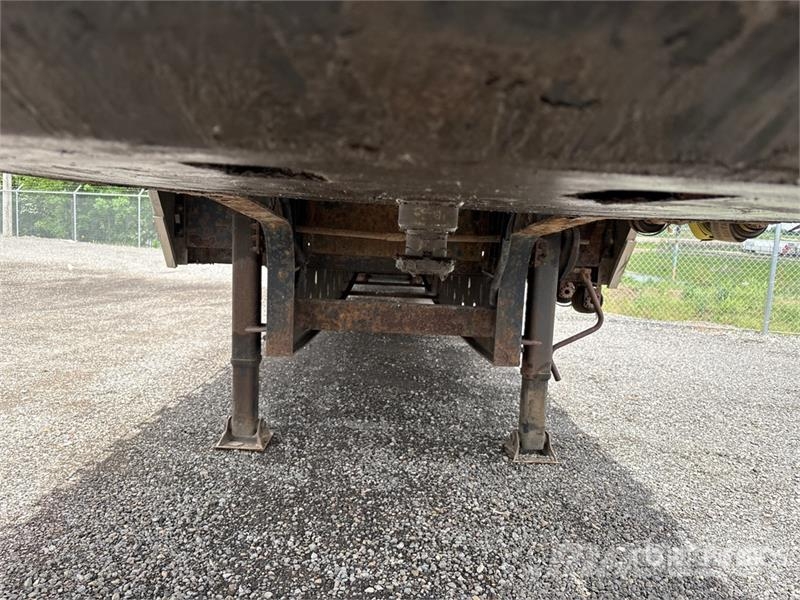 Transcraft 53 ft T/A Spread Axle Step Deck Trailer Zemie treileri