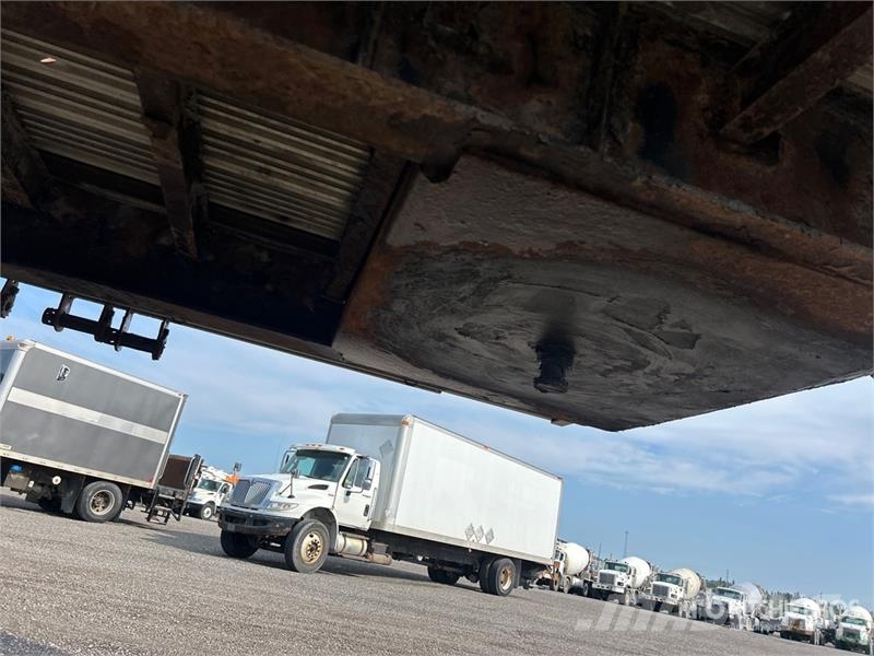 Transcraft 53 ft T/A Step Deck Trailer Low loaders