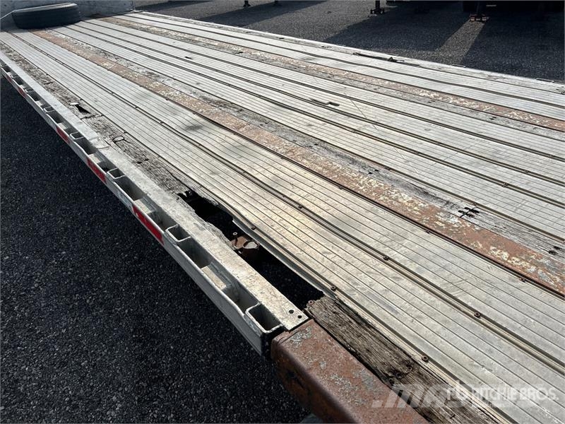 Transcraft 53 ft T/A Step Deck Trailer Low loaders