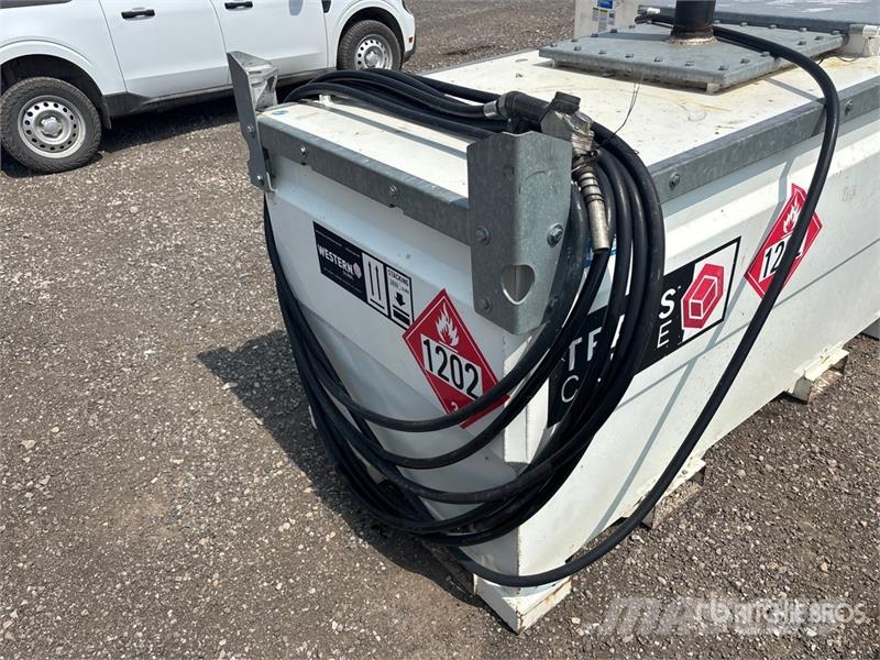 Transcube 20TCG-GLB 2091 L Skid Mounted Steel Tank Fuel and additive tanks