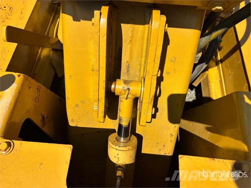  Trench Compactor (Inoperable) Augsnes blīvētāji