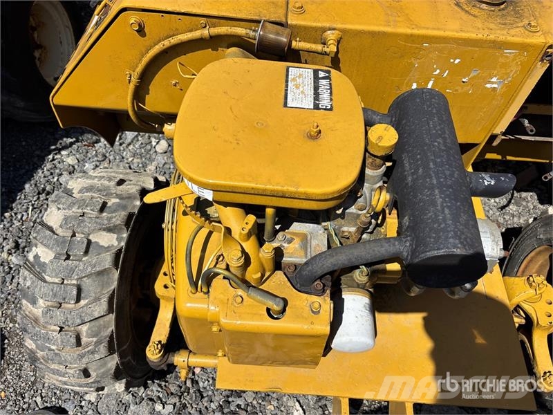  Trench Compactor (Inoperable) Augsnes blīvētāji
