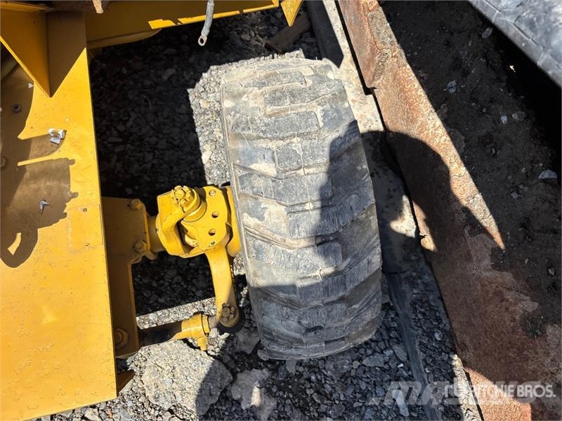  Trench Compactor (Inoperable) Augsnes blīvētāji