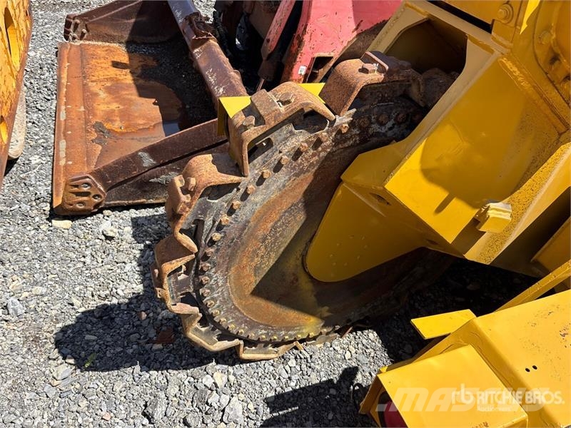  Trench Compactor (Inoperable) Augsnes blīvētāji