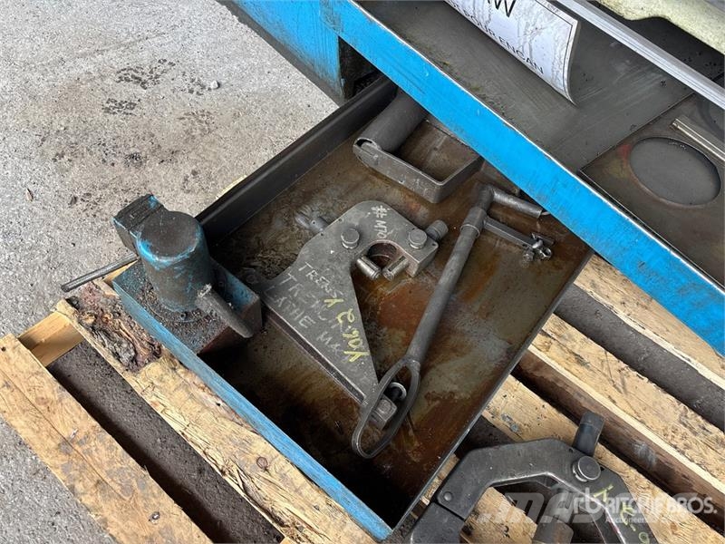  Trens SN 500 SA Universal Center Lathe Строителство - Други