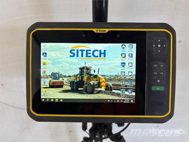 Trimble R780 Rover Grade Control GNSS Receiver مكونات أخرى