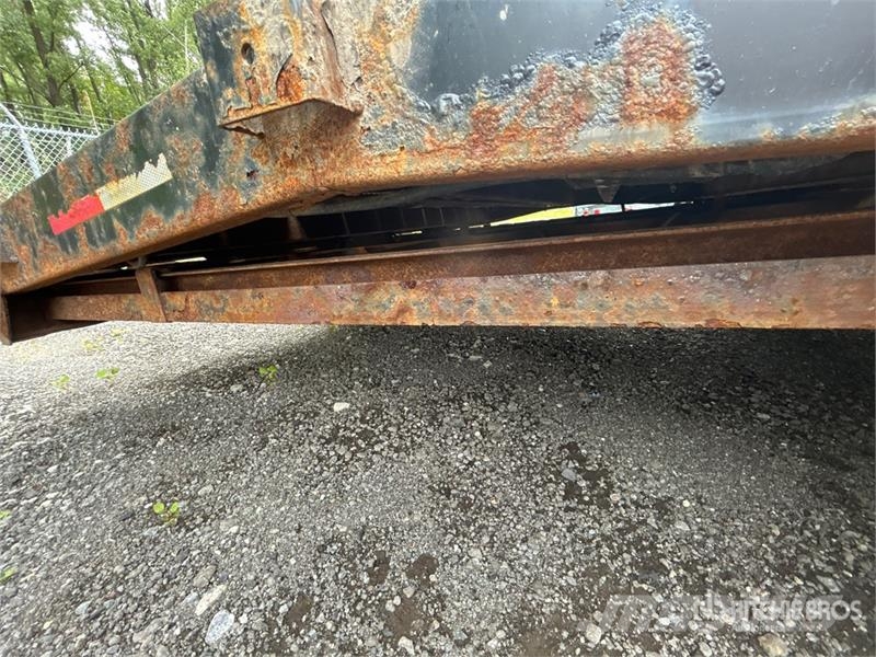 Triumph 20 ft T/A Equipment Trailer Oprijwagen