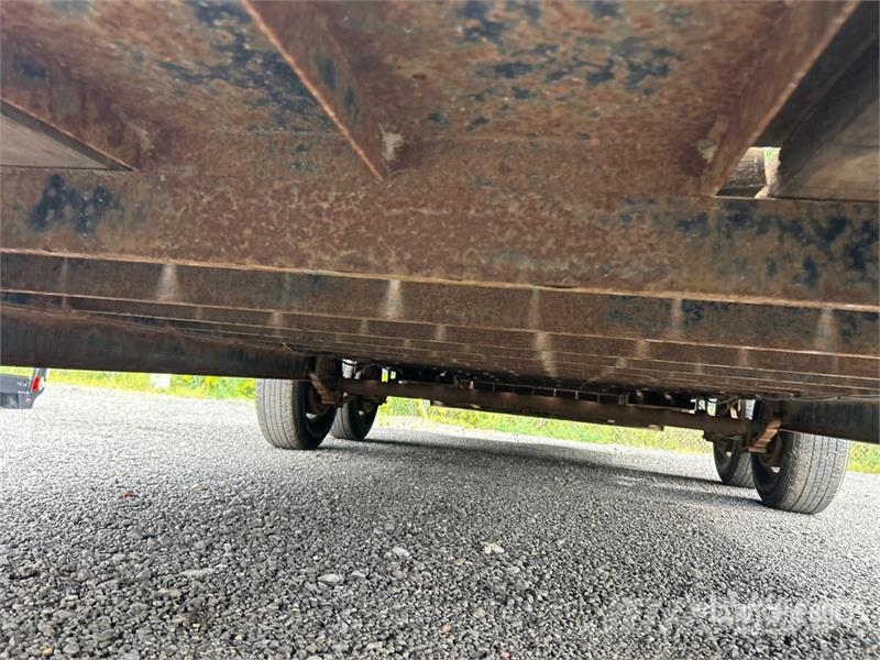 Triumph 20 ft T/A Equipment Trailer Oprijwagen
