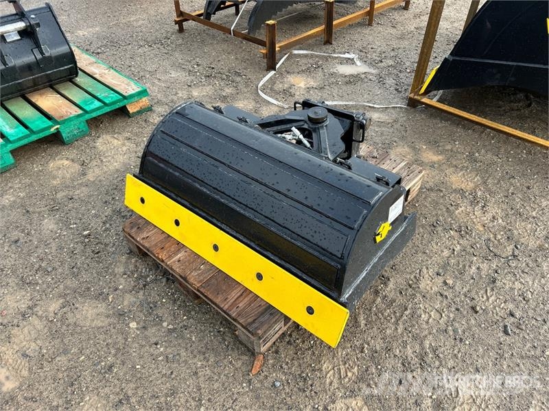 Trojan 35CL 42 in Q/C Hydraulic Tilting Excavator Bucket Kašike / Korpe
