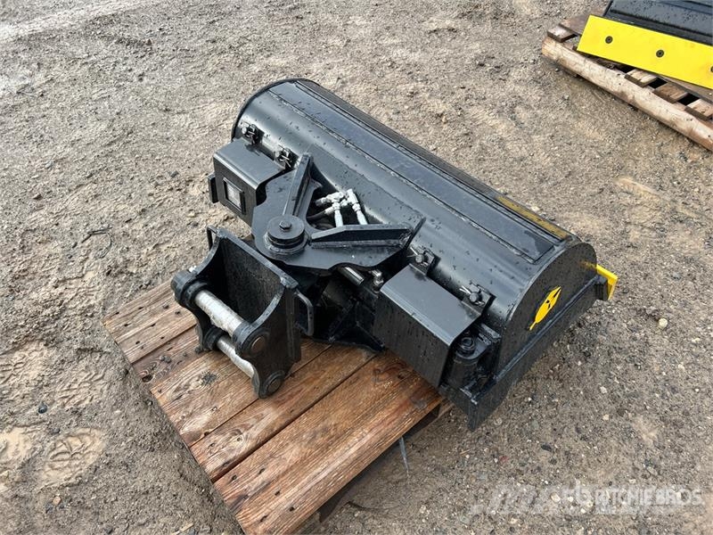 Trojan 35CL 42 in Q/C Hydraulic Tilting Excavator Bucket Kašike / Korpe