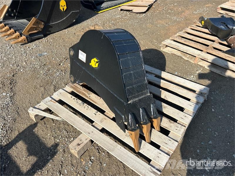 Trojan 50CL 12 in Q/C Digging Excavator Bucket - Fits Cat Schaufeln