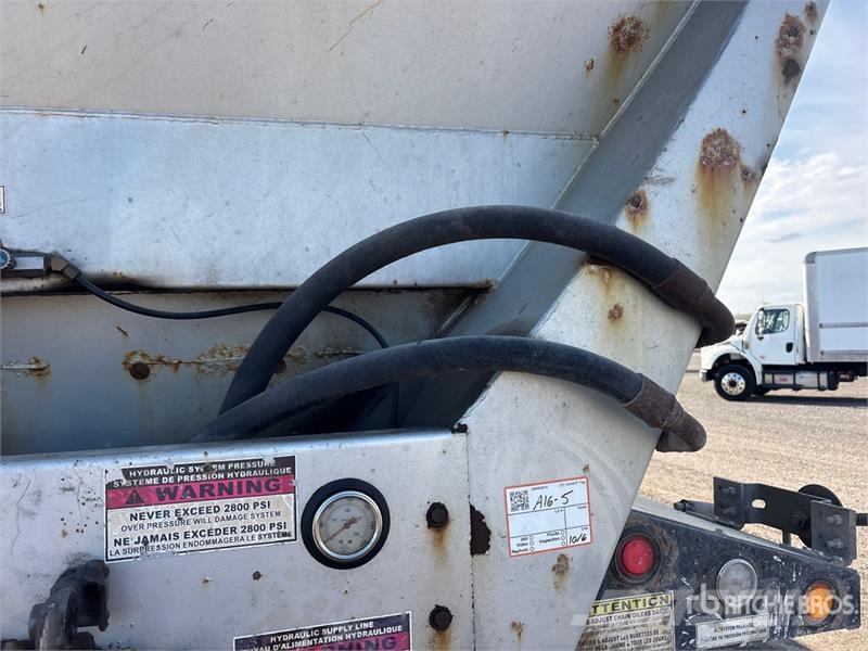 Trout River 46 ft 5/Axle Live Bottom Trailer Semirimorchi con piano mobile