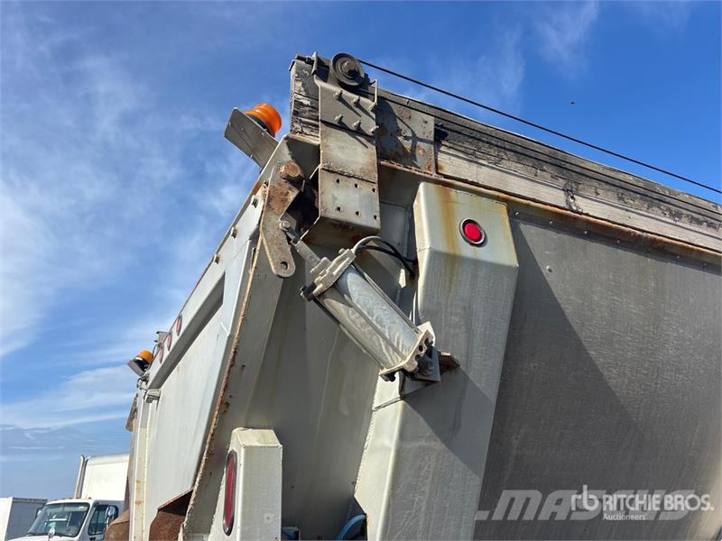 Trout River 46 ft 5/Axle Live Bottom Trailer Semirimorchi con piano mobile