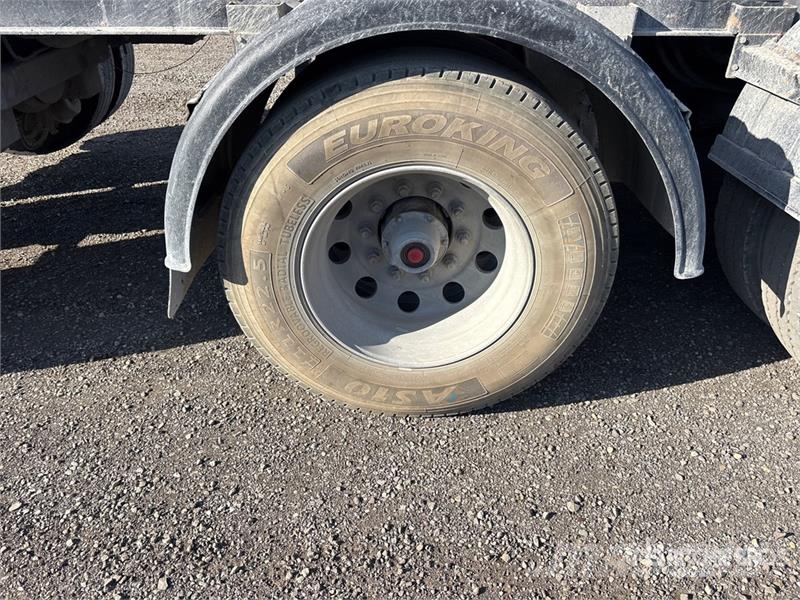Trout River 46 ft 5/Axle Live Bottom Trailer Semirimorchi con piano mobile