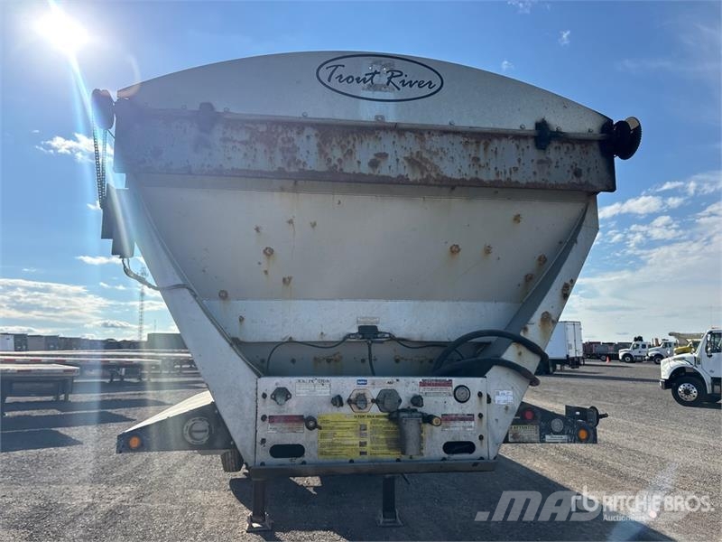 Trout River 46 ft 5/Axle Live Bottom Trailer Semirimorchi con piano mobile