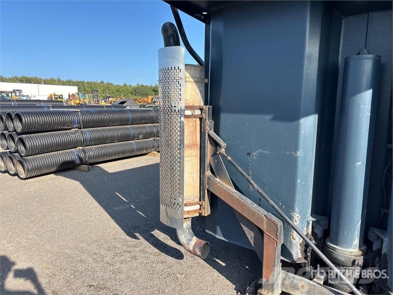Truck Dump Body Tipper trucks