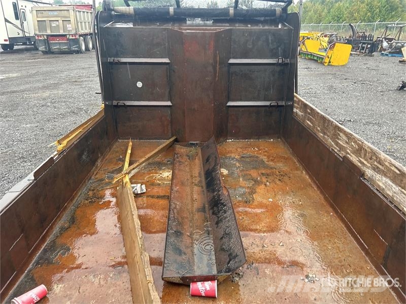 Truck Dump Body Tipper trucks