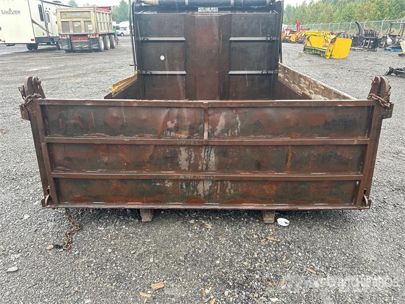 Truck Dump Body Tipper trucks