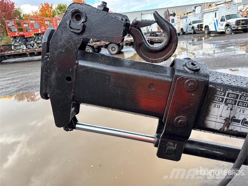  Truck Mounted Boom مكونات أخرى