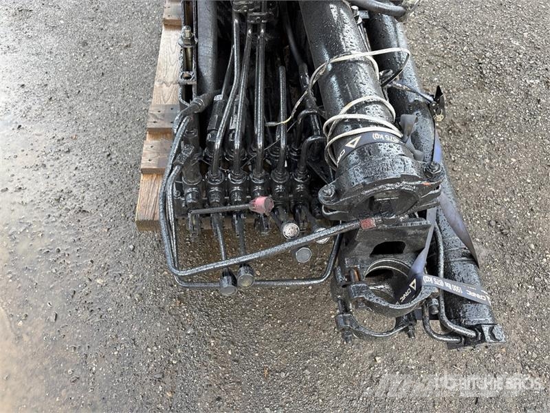  Truck Mounted Boom مكونات أخرى