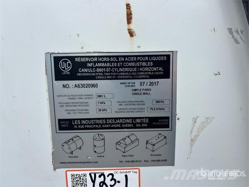 ULC 3861 L Fuel Tank 연료 및 첨가제 탱크