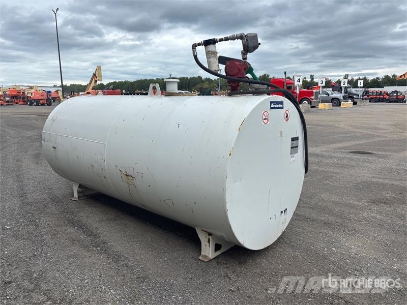 ULC 3861 L Fuel Tank 연료 및 첨가제 탱크