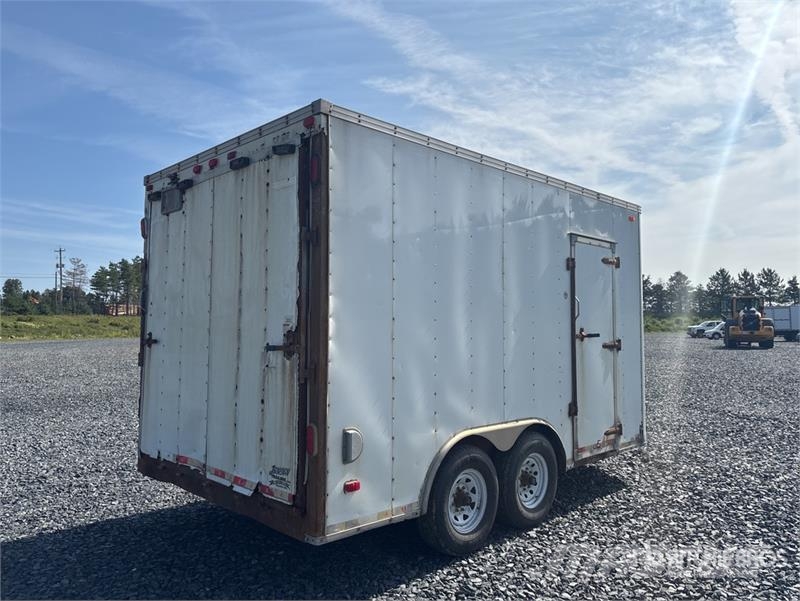 United Trailers 14 ft T/A Enclosed Trailer Gesloten opbouw trailers