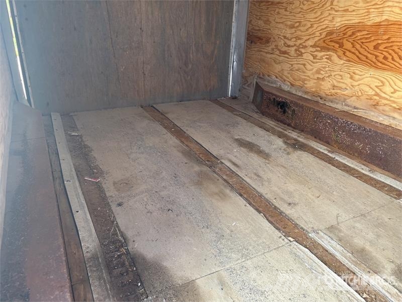 United Trailers 14 ft T/A Enclosed Trailer Gesloten opbouw trailers