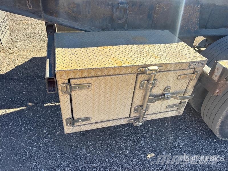 Universal 400 Quad/A Roll-Off Trailer Tandem Prikolice
