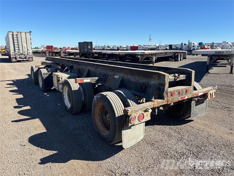 Universal 400 Quad/A Roll-Off Trailer Tandem Prikolice